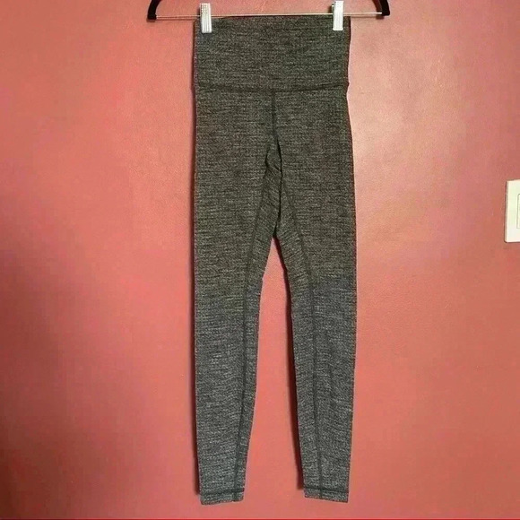 Lululemon Wunder Under HR Tight - Picture 1 of 12